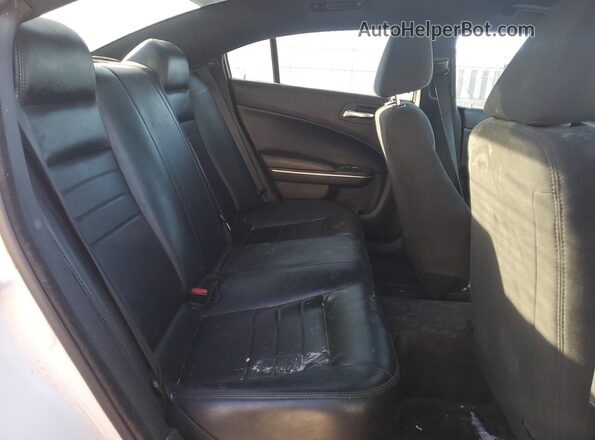 2C3CDXKT6GH156037 2016 DODGE CHARGER White Rear seats view