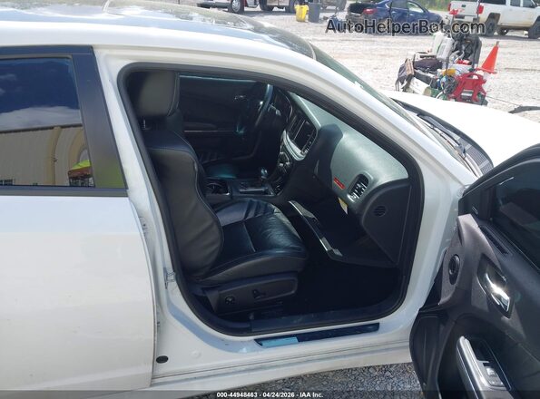 2C3CDXL91JH232001 2018 DODGE CHARGER White Widok wnętrza z przodu