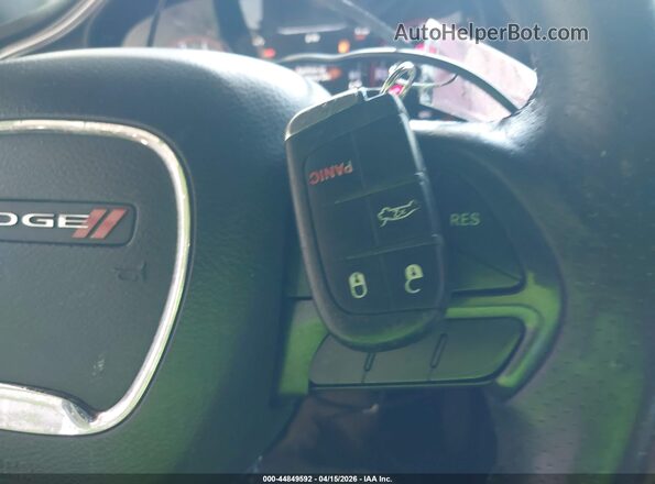 2C3CDZAG8GH185233 2016 DODGE CHALLENGER White Вид панелі приладів