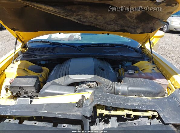 2C3CDZBT2HH550177 2017 DODGE CHALLENGER Yellow Widok z tyłu