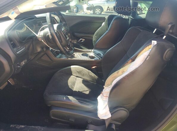 2C3CDZBT6MH603330 2021 DODGE CHALLENGER Green Vista interior delantera