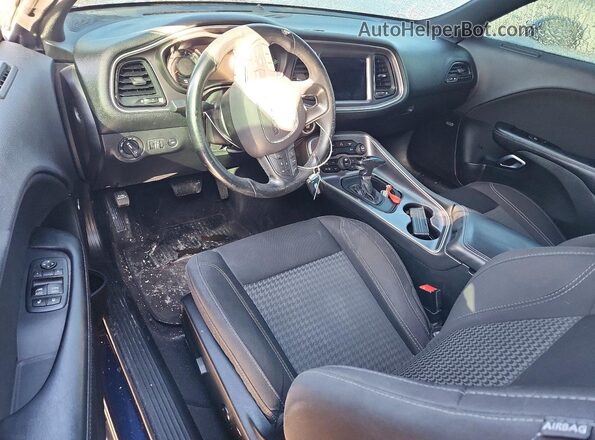 2C3CDZBT8HH531651 2017 DODGE CHALLENGER Blue Widok deski rozdzielczej