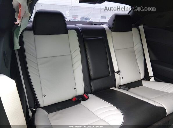 2C3CDZC90PH691864 2023 DODGE CHALLENGER Gray Widok naklejki z numerem VIN
