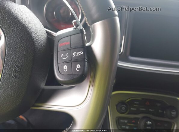 2C3CDZC91HH655828 2017 DODGE CHALLENGER Gray Widok deski rozdzielczej