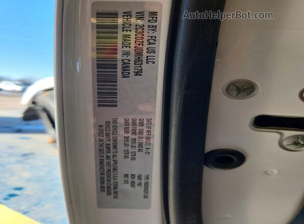 2C3CDZFJ0MH631794 2021 DODGE CHALLENGER White Engine compartment view