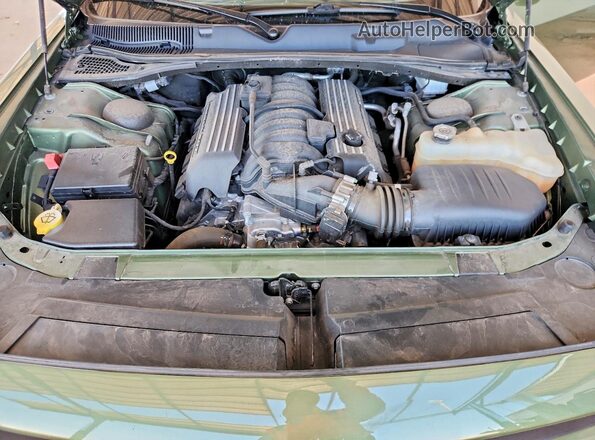 2C3CDZFJ1NH163897 2022 DODGE CHALLENGER Green Widok wnętrza z tyłu