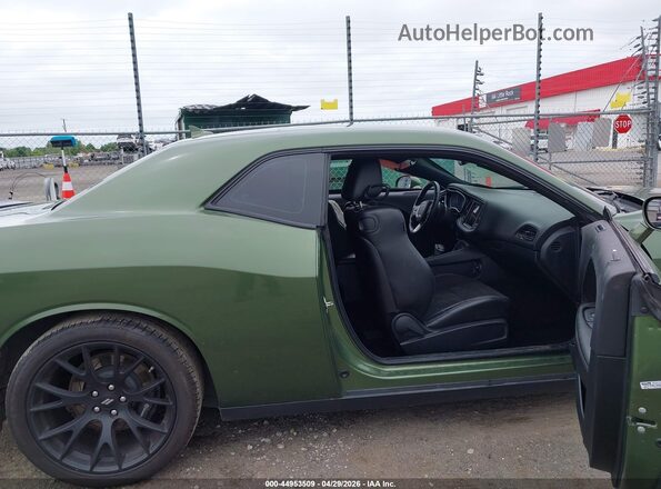 2C3CDZFJ8JH181985 2018 DODGE CHALLENGER Green Vista interior delantera