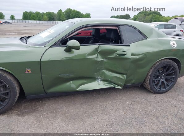 2C3CDZFJ8JH181985 2018 DODGE CHALLENGER Green Vista frontal