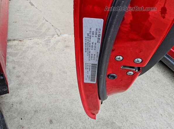 2C3CDZFJ9GH305447 2016 DODGE CHALLENGER Red Vista del compartimento del motor