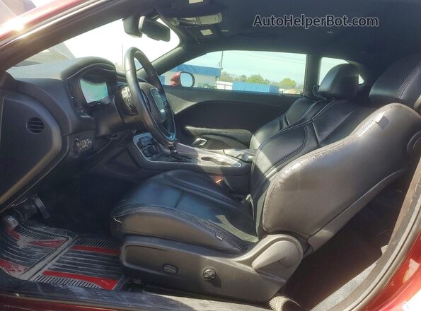 2C3CDZJG3MH573174 2021 DODGE CHALLENGER Burgundy Vista interior delantera