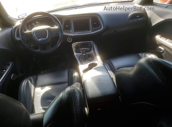 2C3CDZJG3MH573174 2021 DODGE CHALLENGER Burgundy Vista del salpicadero