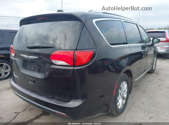 2C4RC1BG0JR235780 2018 CHRYSLER PACIFICA Black Задня права чверть