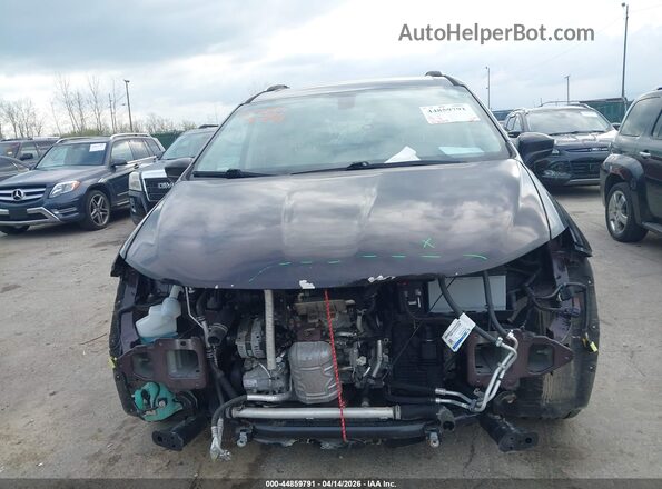 2C4RC1BG0JR235780 2018 CHRYSLER PACIFICA Black Вид задньої частини салону