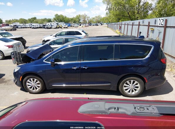 2C4RC1BG3HR795514 2017 CHRYSLER PACIFICA Blue 