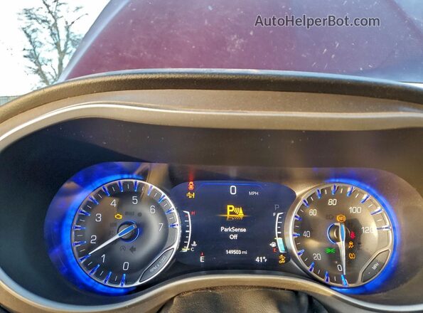 2C4RC1BG3LR240720 2020 CHRYSLER PACIFICA Red Instrument cluster view
