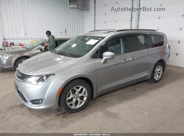 2C4RC1BG7HR565720 2017 CHRYSLER PACIFICA Silver წინა მარცხენა ხედი სამი მეოთხედიდან