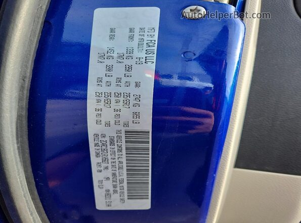 2C4RC1BG7LR105627 2020 CHRYSLER PACIFICA Blue Widok naklejki z numerem VIN