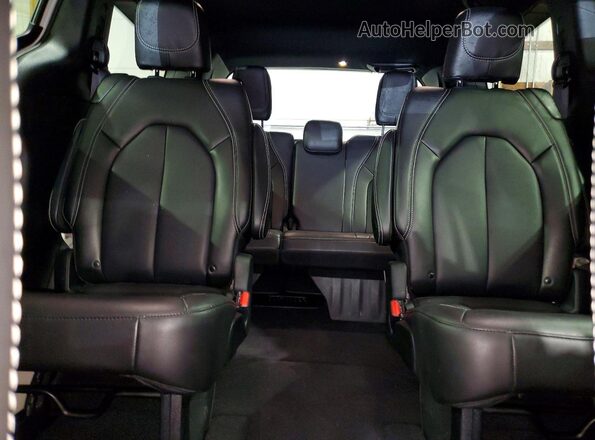 2C4RC1BG9TR217233 2026 CHRYSLER PACIFICA White Rear seats view