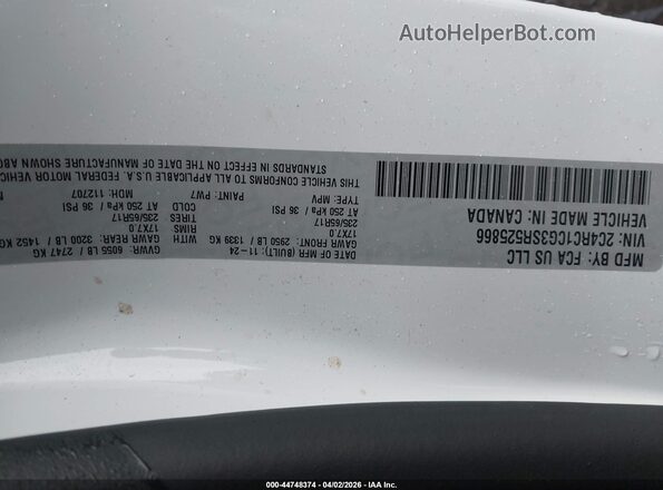2C4RC1CG3SR525866 2025 CHRYSLER VOYAGER White Widok komory silnika