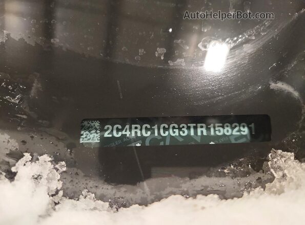 2C4RC1CG3TR158291 2026 CHRYSLER VOYAGER Silver 