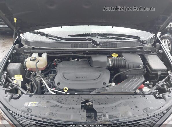 2C4RC1CG4PR520232 2023 CHRYSLER VOYAGER Black Вид ззаду