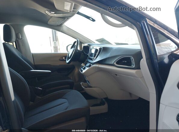 2C4RC1CG5LR243410 2020 CHRYSLER VOYAGER Blue Vista interior delantera