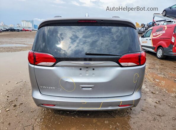 2C4RC1DG0LR255186 2020 CHRYSLER VOYAGER Серебряный Вид сзади