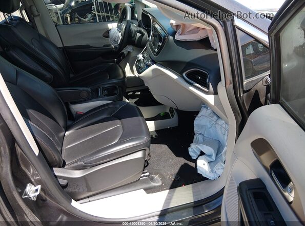 2C4RC1DG0LR265717 2020 CHRYSLER VOYAGER Gray Vista interior delantera