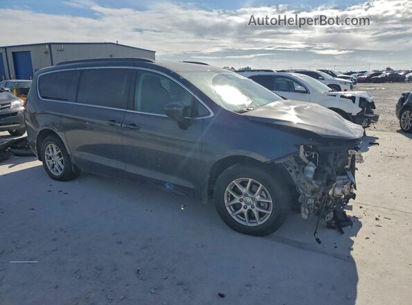 2C4RC1DG1LR265712 2020 CHRYSLER VOYAGER Gray Front right
