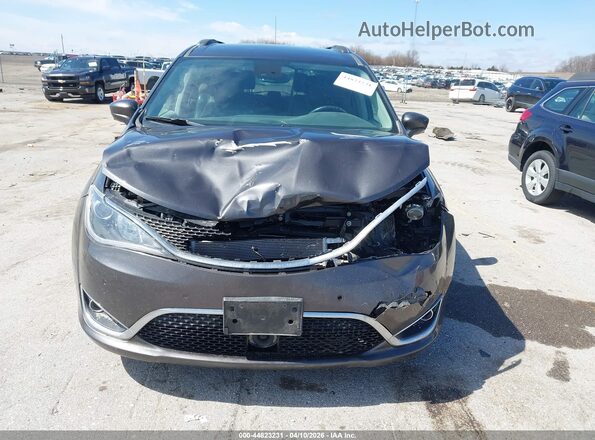 2C4RC1EG5LR127668 2020 CHRYSLER PACIFICA Gray Vista del cuadro de instrumentos