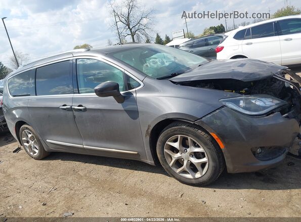 2C4RC1EGXJR352133 2018 CHRYSLER PACIFICA Gray Widok wnętrza z tyłu