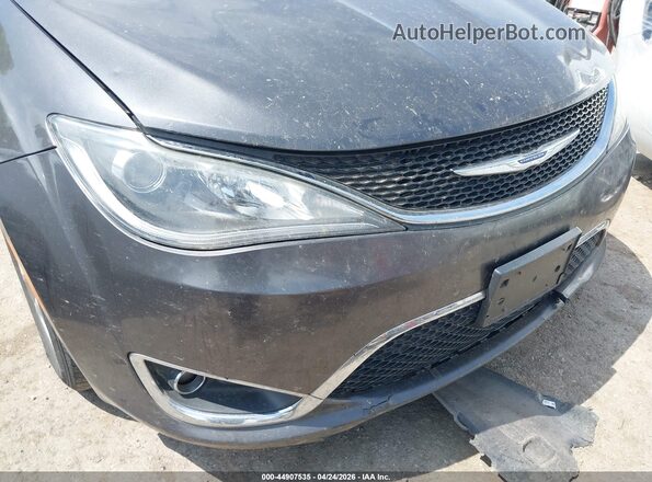 2C4RC1GG1LR139748 2020 CHRYSLER PACIFICA Gray Front view