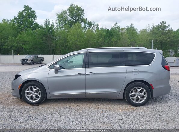 2C4RC1GG2LR284720 2020 CHRYSLER PACIFICA Silver 