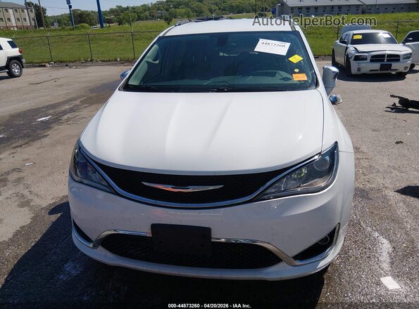 2C4RC1GG7JR131568 2018 CHRYSLER PACIFICA White ხელსაწყოთა პანელის ხედი