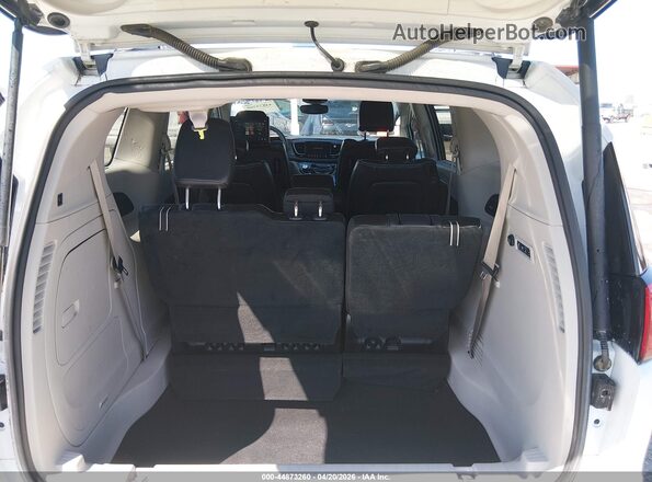 2C4RC1GG7JR131568 2018 CHRYSLER PACIFICA White 
