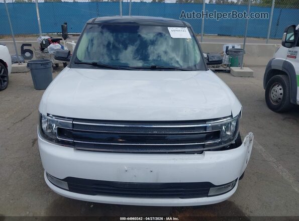 2FMGK5C87KBA28835 2019 FORD FLEX White Widok deski rozdzielczej