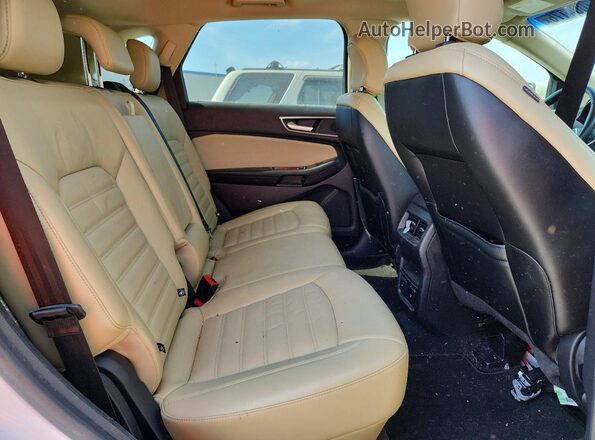 2FMPK3J93JBB77421 2018 FORD EDGE White უკანა სალონის ხედი