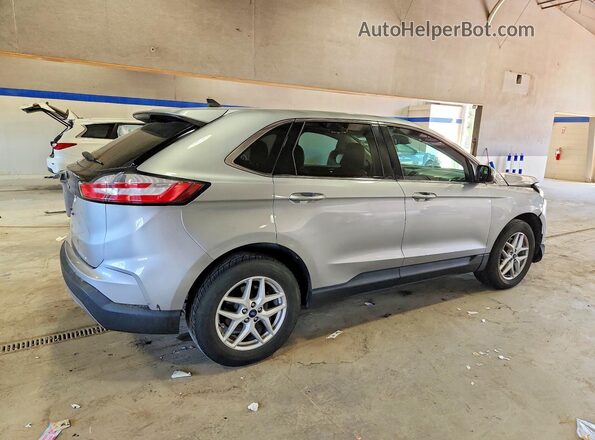 2FMPK3J93MBA21884 2021 FORD EDGE Серебряный Задняя правая четверть