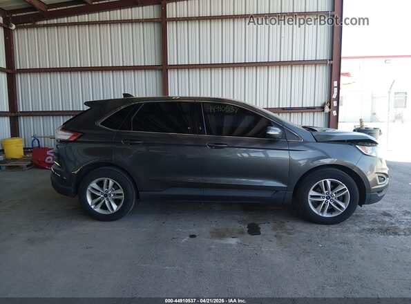 2FMPK3J94HBC22697 2017 FORD EDGE Gray Vista interior trasera