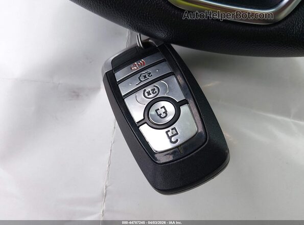 2FMPK3K90LBA84566 2020 FORD EDGE Белый Вид панели приборов
