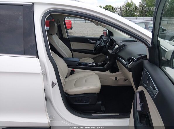 2FMPK3K90LBA84566 2020 FORD EDGE Белый Вид салона спереди