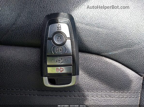 2FMPK4J88JBB69845 2018 FORD EDGE Gray Vista del salpicadero