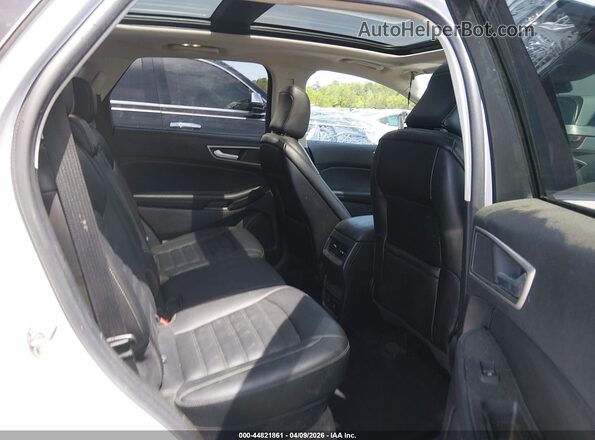 2FMPK4J95MBA24453 2021 FORD EDGE White VIN sticker view