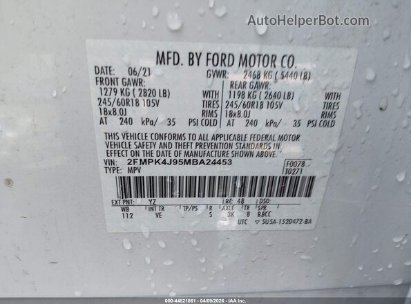 2FMPK4J95MBA24453 2021 FORD EDGE White Engine compartment view
