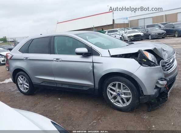 2FMPK4J96MBA09301 2021 FORD EDGE Silver Rear interior view