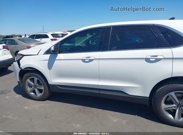 2FMPK4J96RBB15318 2024 FORD EDGE White 360 interior view