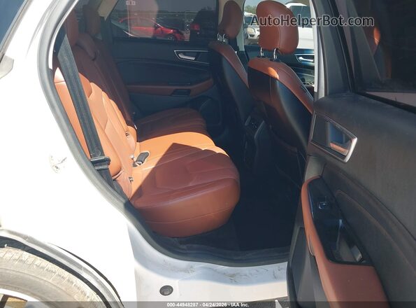 2FMPK4K80HBC69415 2017 FORD EDGE White Widok naklejki z numerem VIN