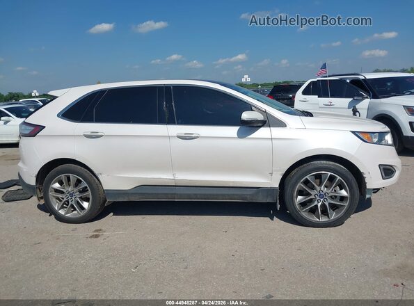 2FMPK4K80HBC69415 2017 FORD EDGE White Widok wnętrza z tyłu