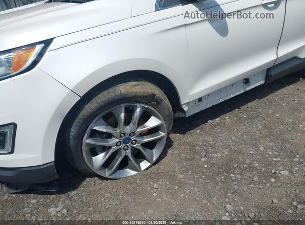2FMPK4K96HBC51171 2017 FORD EDGE White Widok z przodu