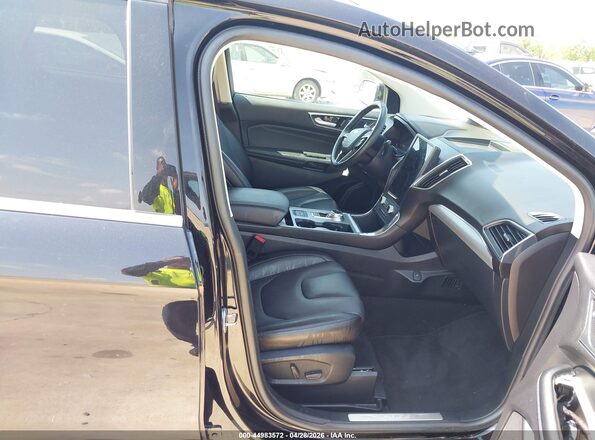 2FMPK4K98NBA36693 2022 FORD EDGE Black Вид салону спереду